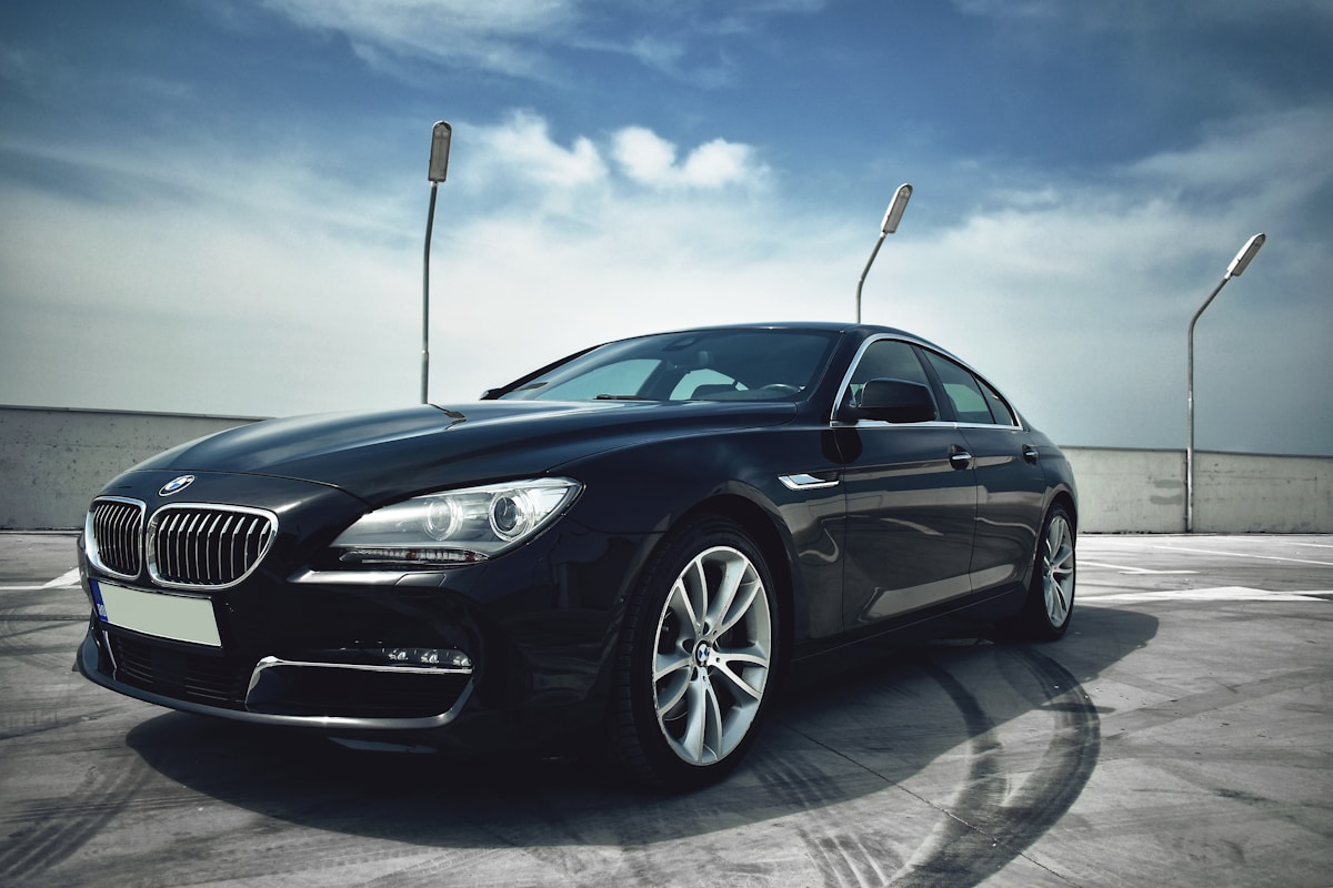 BMW M760i